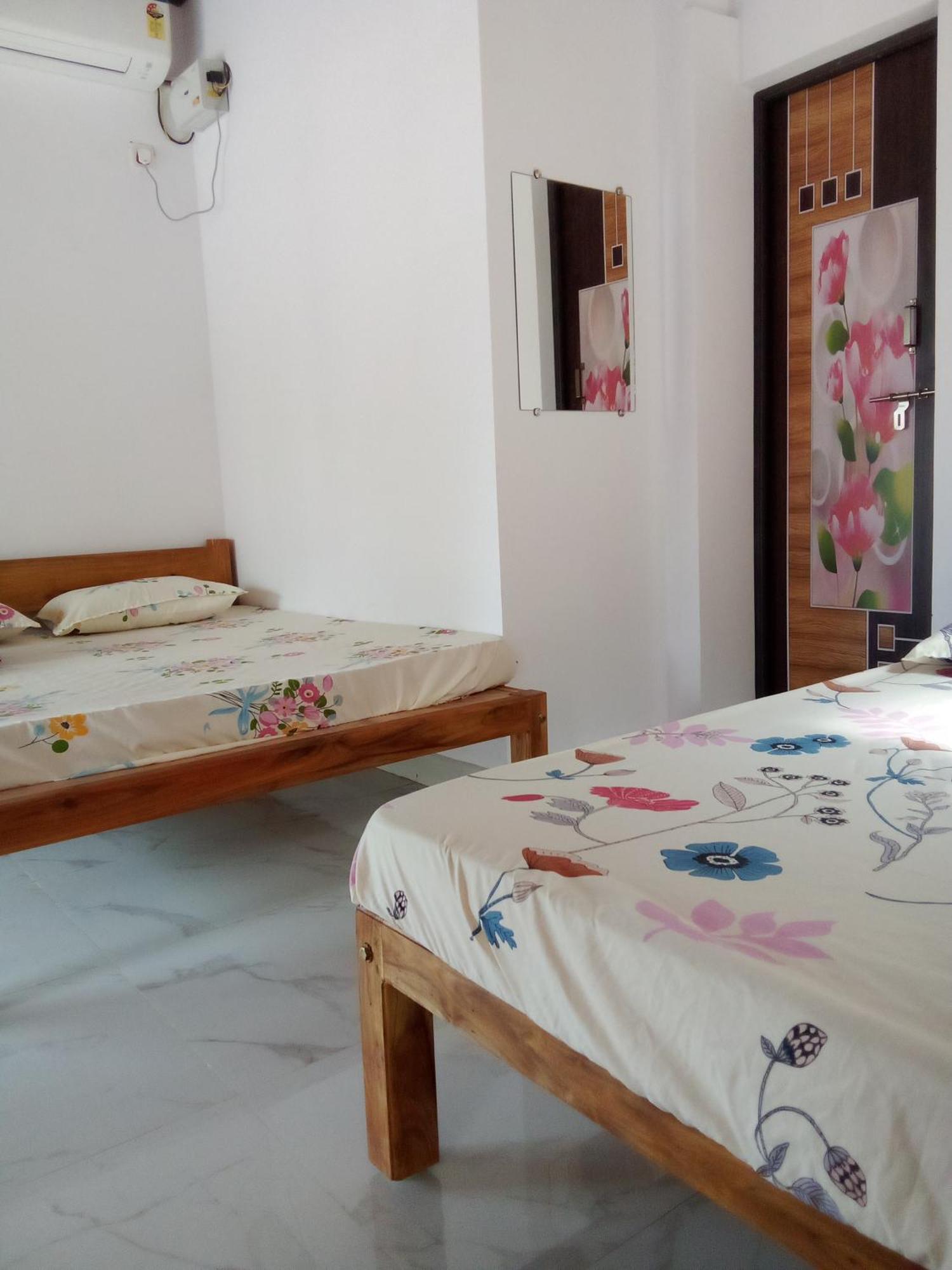 גוקרנה Gajananstay Beach Facing Rooms Gokarna מראה חיצוני תמונה
